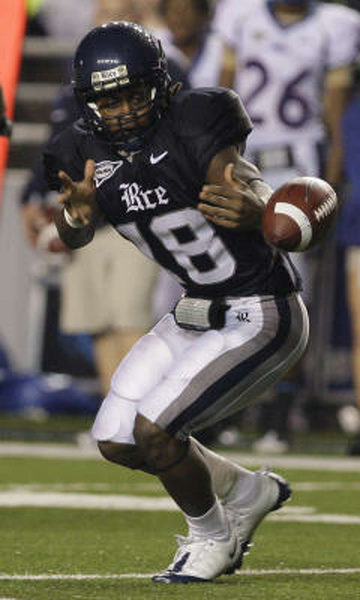 Rice's Charles Ross misses a catch during the fourth quarter.