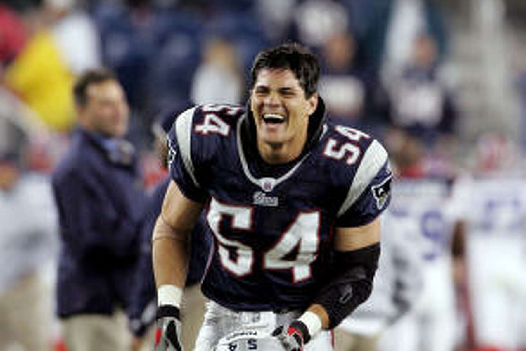 Patriots Bruschi to retire