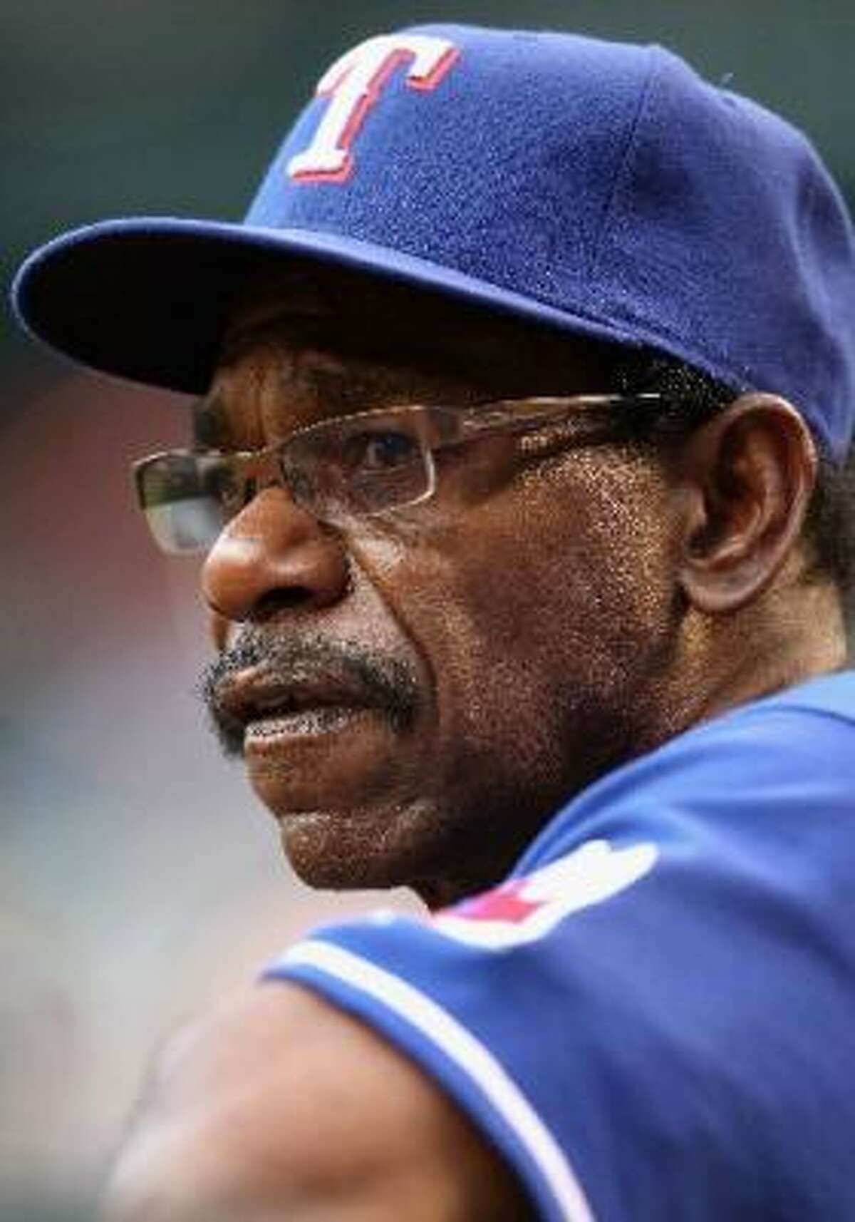 Ron Washington (Rangers) Odds: 5-2 The Rangers announced earlier this summer that they would exercise a contract option for Washington to return in 2010. Wonder if they are reconsidering after the Rangers occupied first place in the AL West for nearly two months before crumbling entering July?