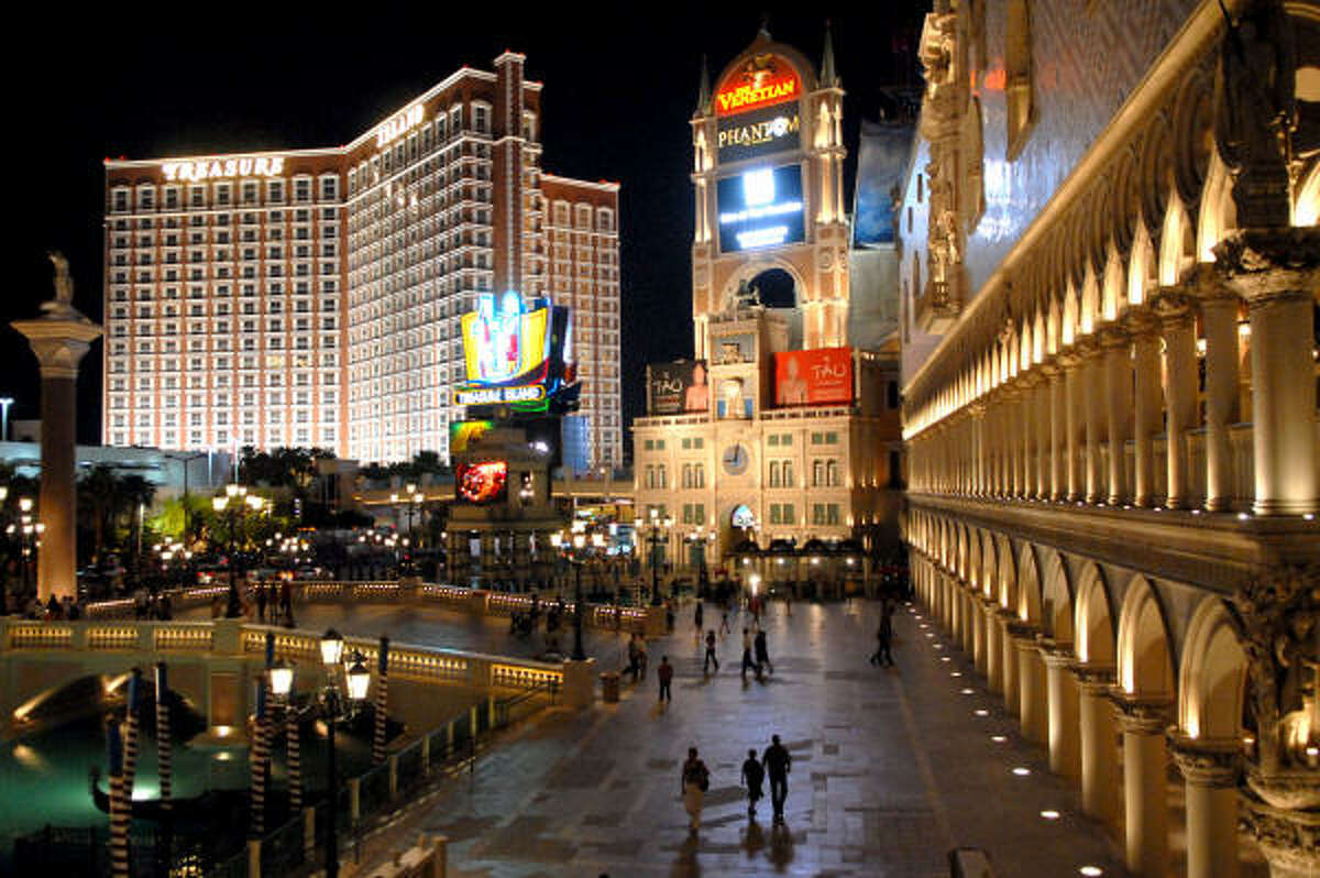Las Vegas casinos are battling falling hotel occupancy rates with deals from one end of the Strip to the other. Rooms can be found for as little as $34 a night, and even Michelin-starred restaurants are offering reduced rates.