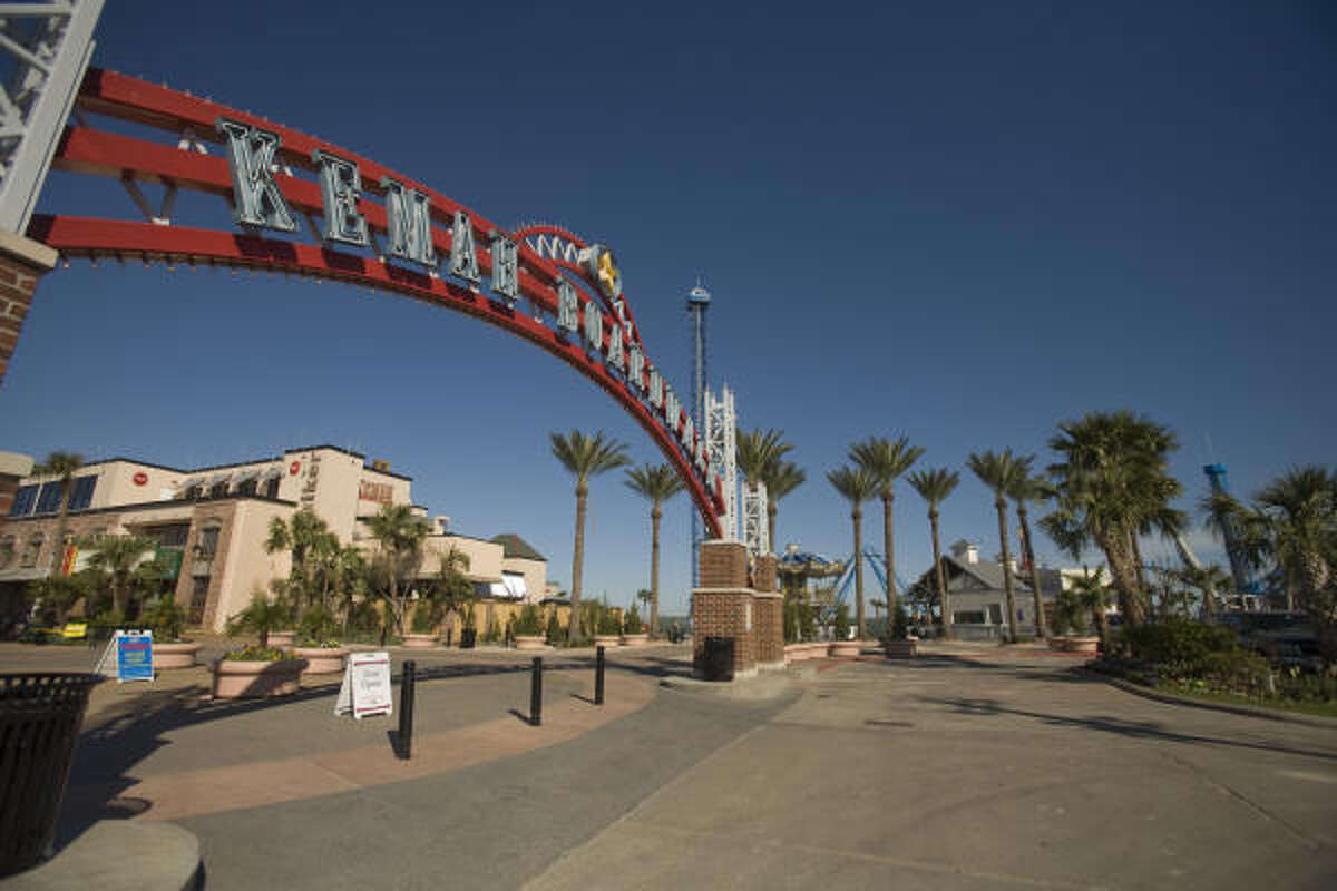 A zipline ride is coming to the Kemah Boardwalk