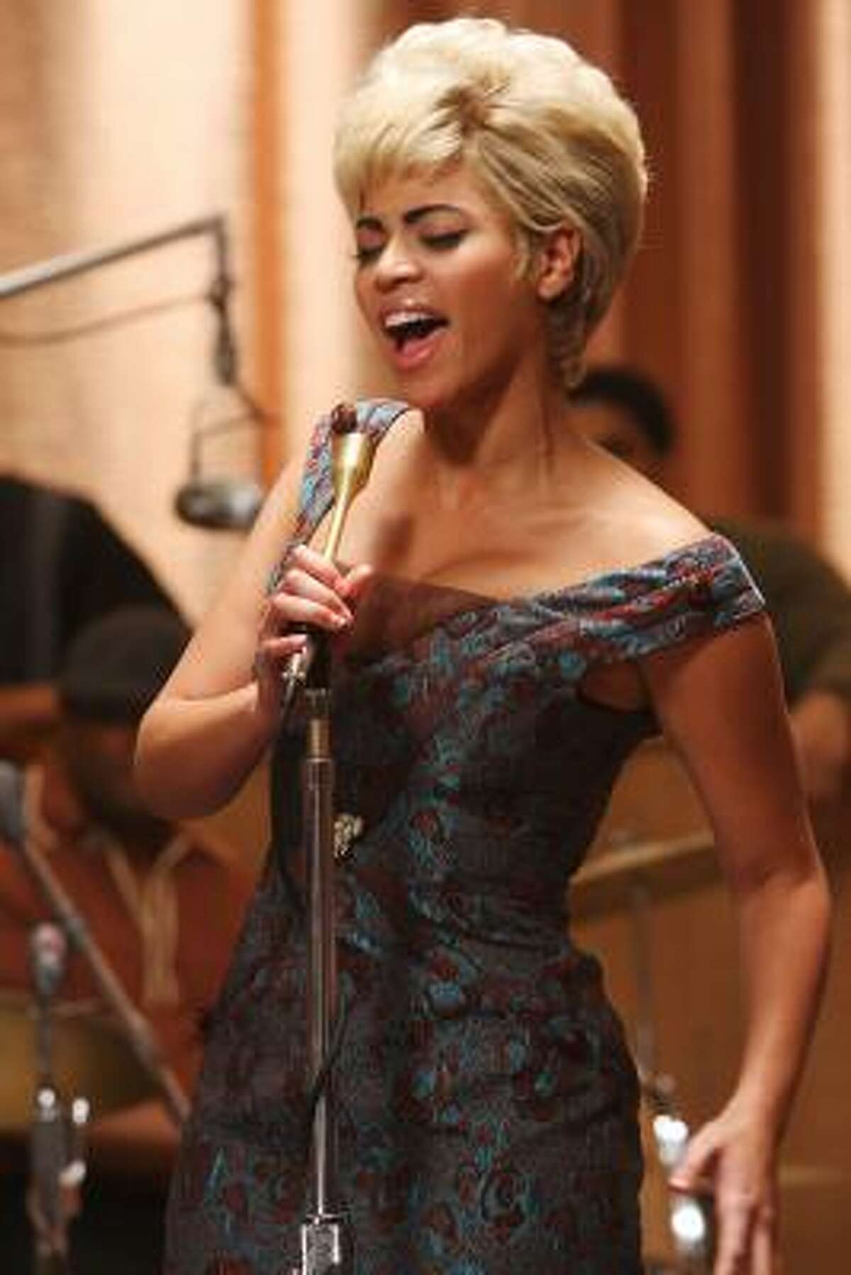 Beyonce portrayed Etta James in Cadillac Records.