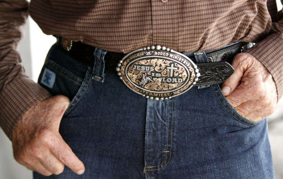 Pastor Ted Wiese, ﻿with his silver-and-gold belt buckle proclaiming “Jesus is Lord,” leads a 9:30 a.m. Sunday service in a white tent that draws about 40 worshippers who delight in the fellowship.