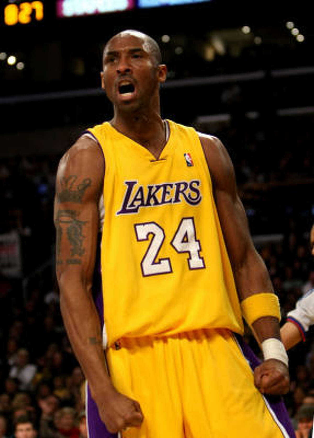 1 - LOS ANGELES LAKERS - (Last wk: 2) - 42-10 - Most teams would have been so happy with the win at Boston to have turned around and bowed to the hostile crowd in Cleveland. But the Lakers were still hungry and even with Kobe Bryant ailing had enough to devour the Cavs' perfect home court record.