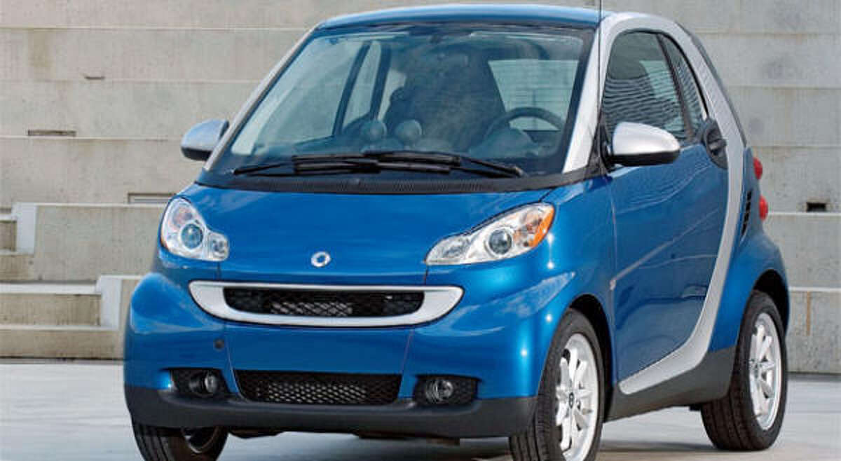 Car buyers reacting differently to gas price hike this time