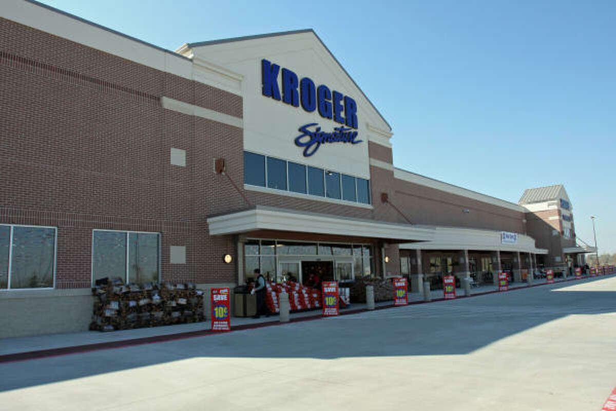 New Kroger Opens In Sienna Plantation