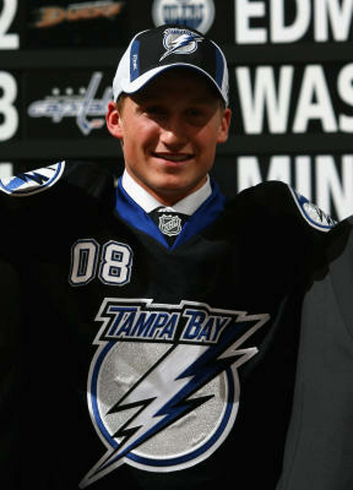 Stamkos selected No. 1 by Lightning in NHL draft