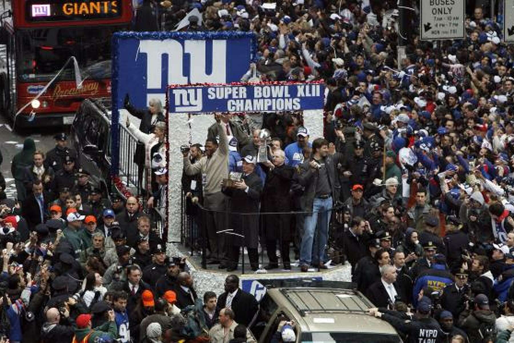 Super Bowl parade: a Giant day for N.Y. sports