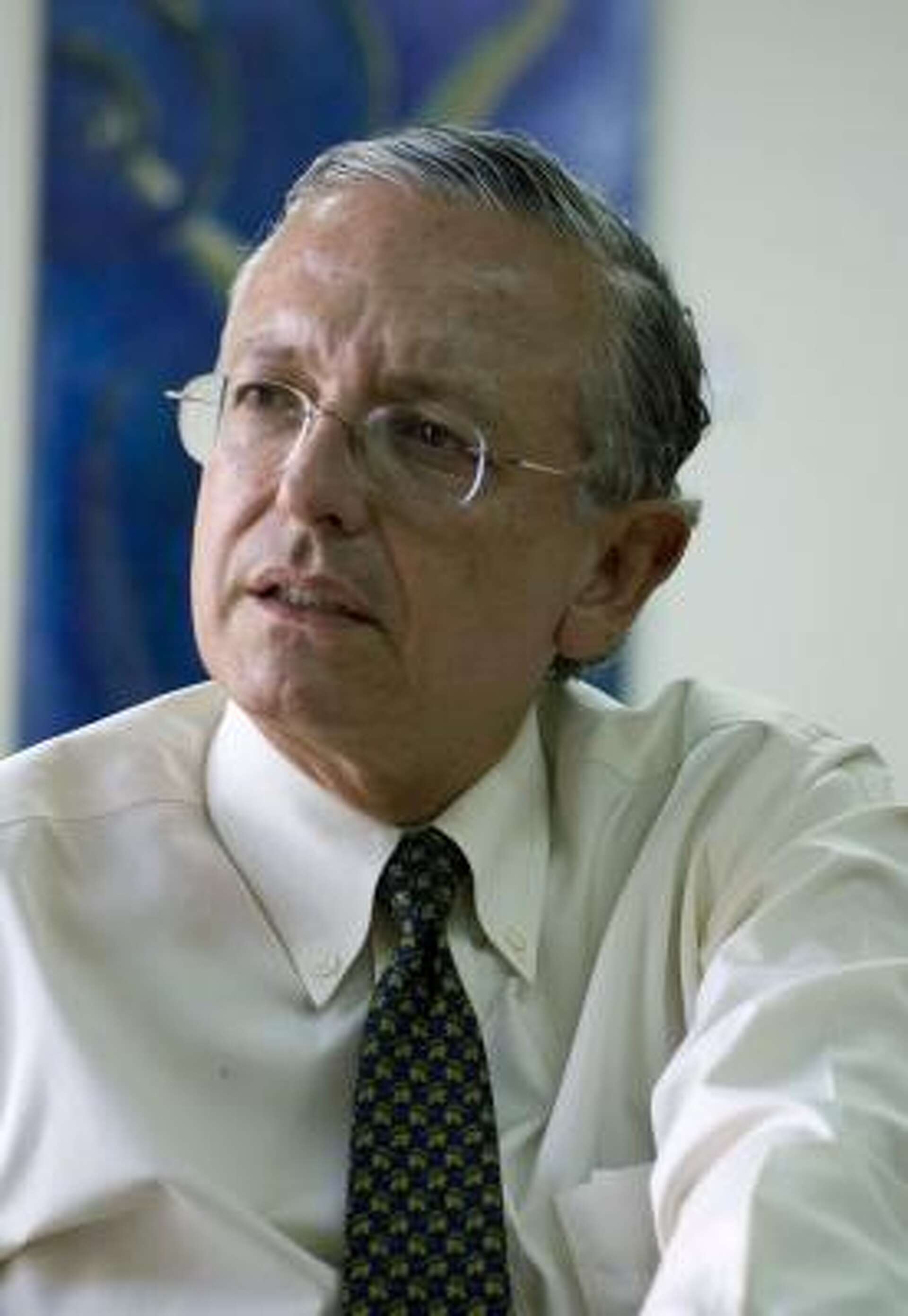 U.S. slowdown bad news for Colombia flower growers