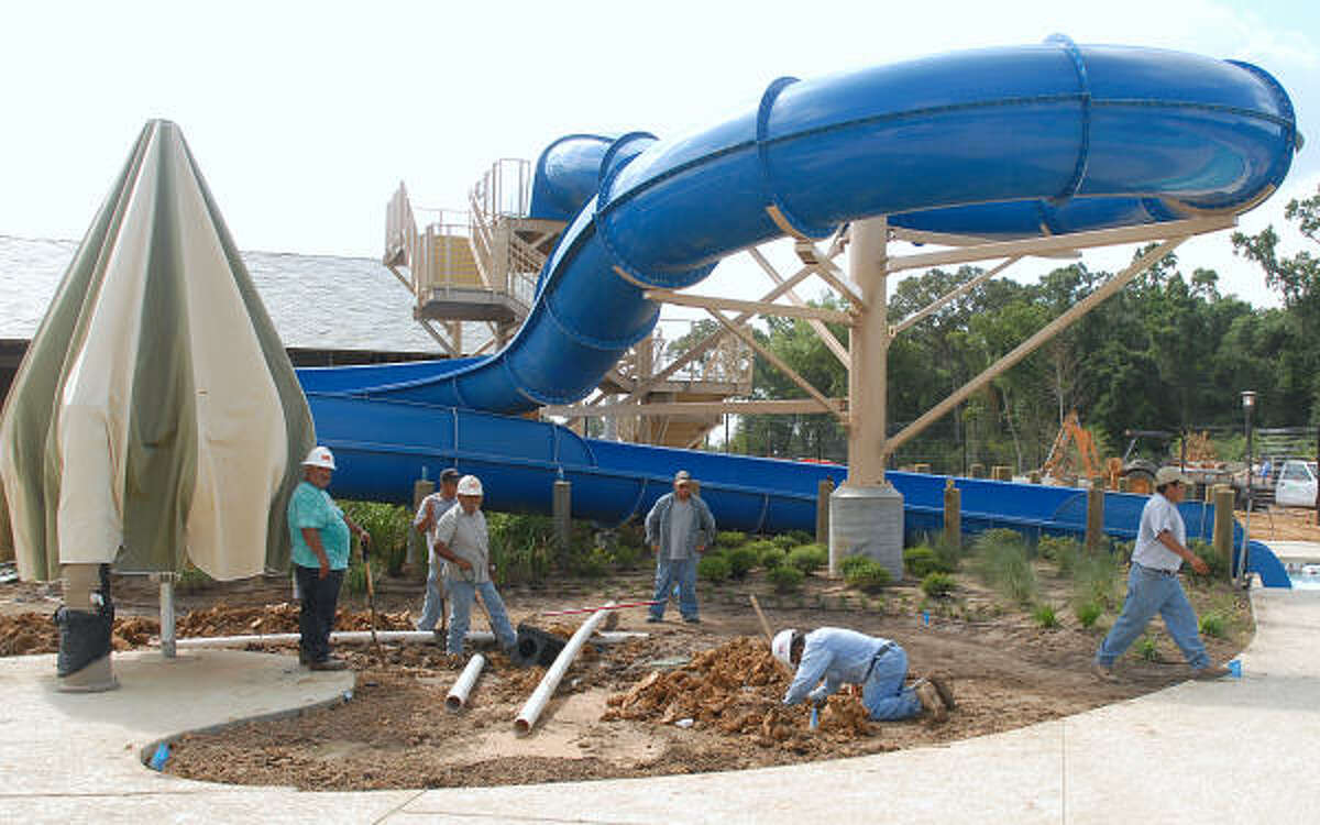 Woodlands ready to make splash with pool opening (with photos)