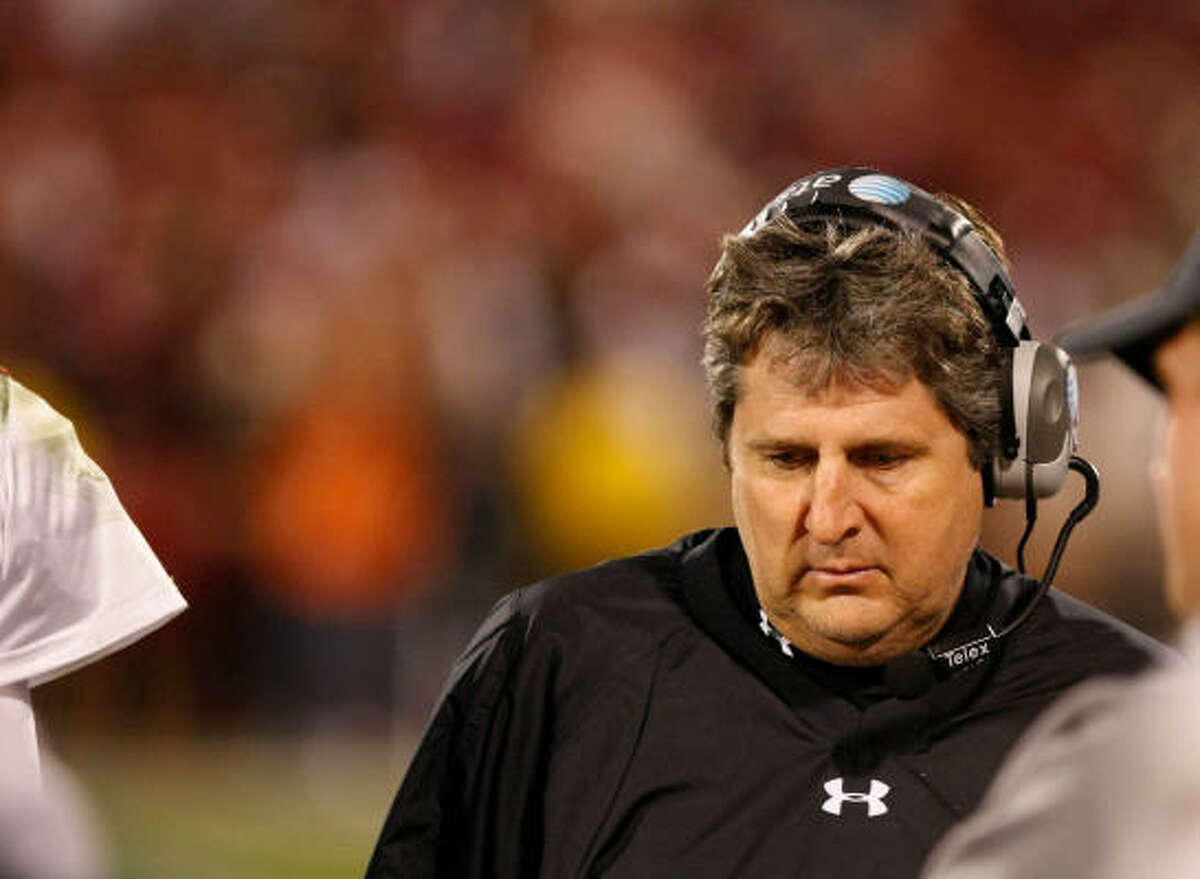 Mike Leach offers expert advice on wedding planning