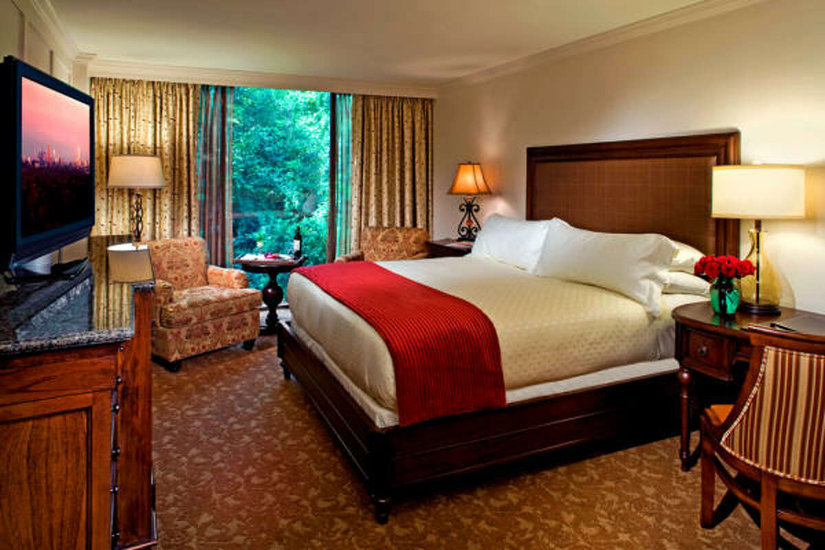 Kirksey handled the architectural design for The Houstonian's $7.1 million renovation of its guest rooms. The project took 18 months to complete.