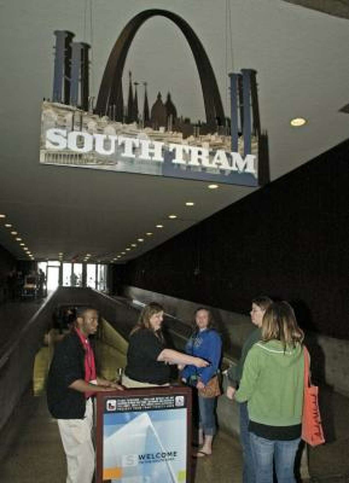 Gateway Arch tram back