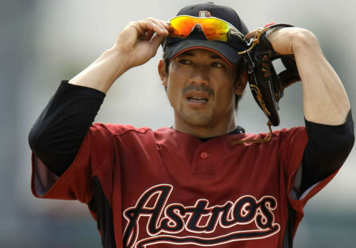 Astros second baseman Kaz Matsui is expected to be able to play in games while undergoing treatment.