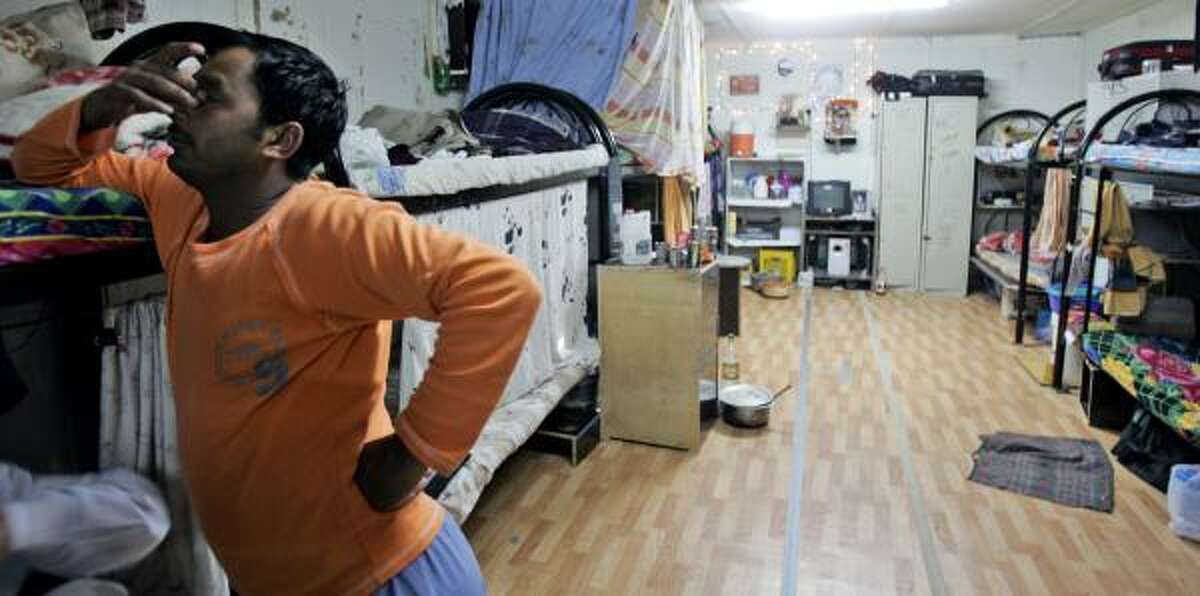 Immigrants can't escape poverty even in Dubai