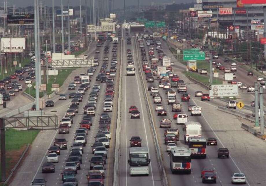 Emmett Laments Lack Of Commuter Rail Along Katy Freeway Emmett Laments Lack Of Commuter Rail Along Katy Freeway