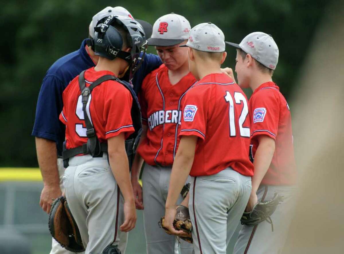 Already in semifinals, Fairfield American Little League team shuts out Rhode Island