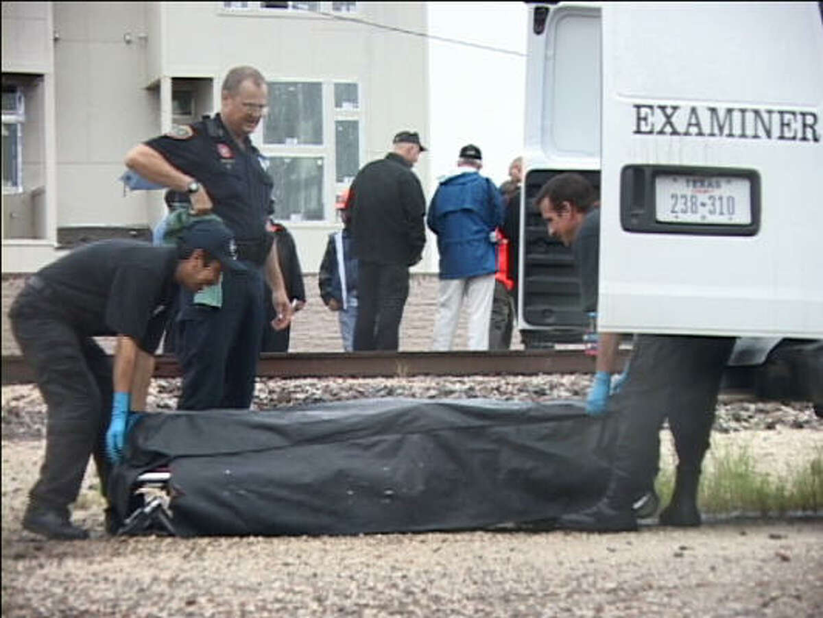 Body Found Severed On Downtown Train Tracks 