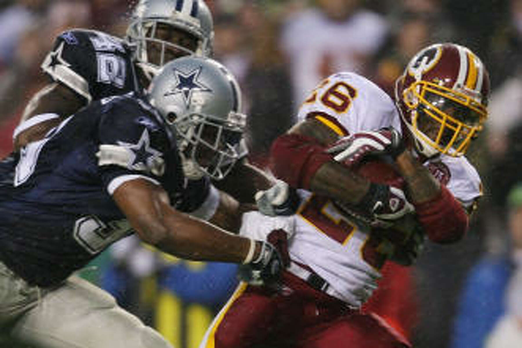 Cowboys hand Redskins ticket to postseason