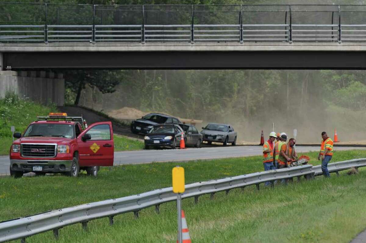 Gas line break: Debris, dust and chaos near Thruway