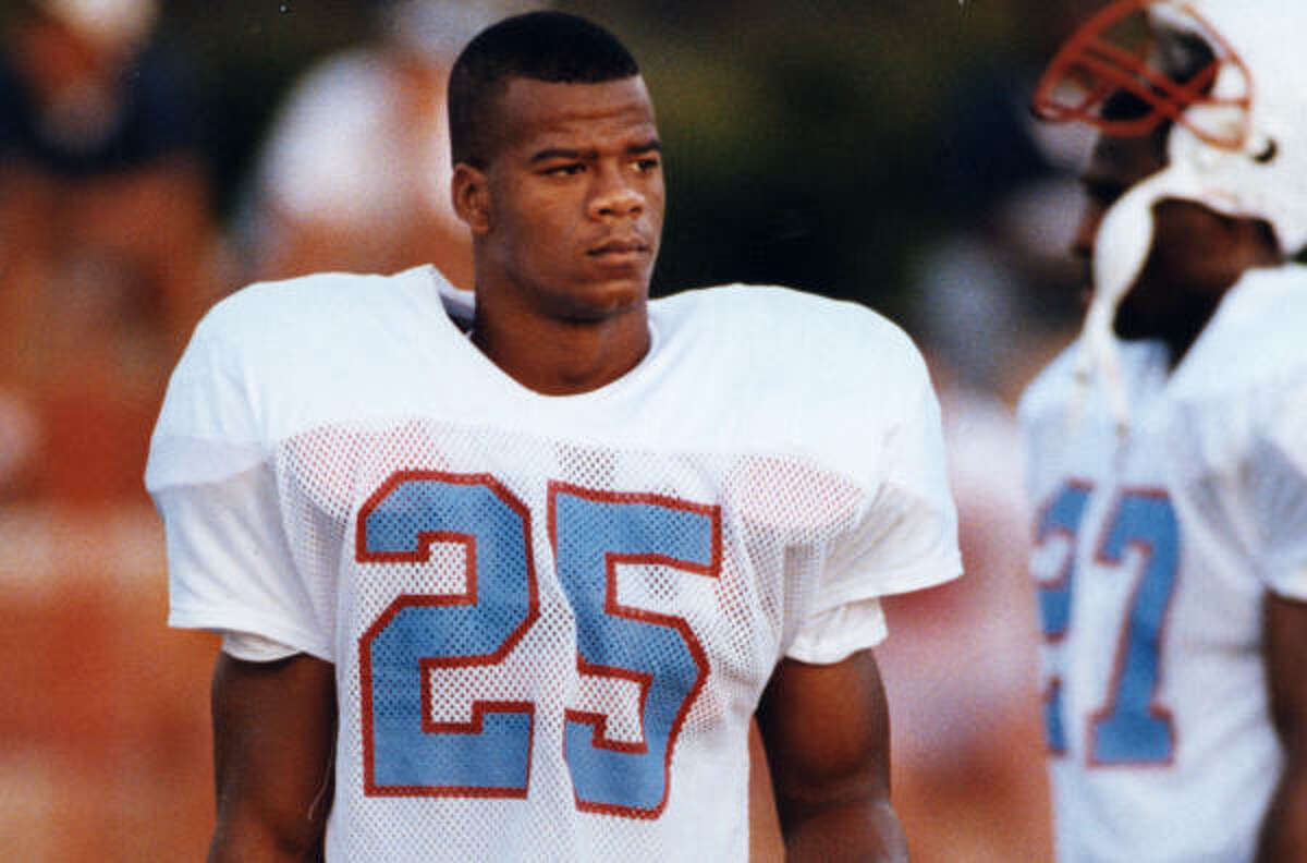 Bubba McDowell spent seven years as a safety in the NFL — six with the Oilers and one with the Panthers.