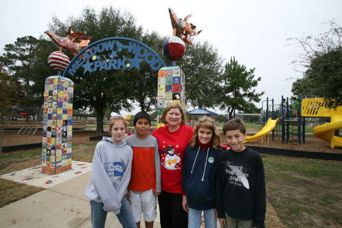 Meadow Wood Elementary celebrates new park (with photos)