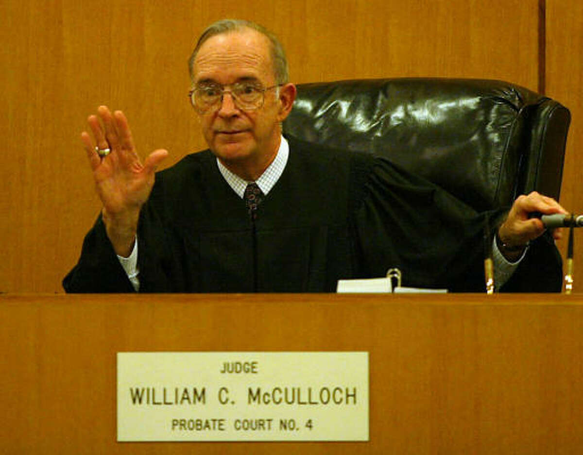 ``If the judge has the wrong motives, you are going to have problems,'' says William C. McCulloch, Harris County's senior probate judge. He said one reason he uses very few lawyers - about 10 got more than 60 percent of the fees in his court - is because he thinks others overcharge.