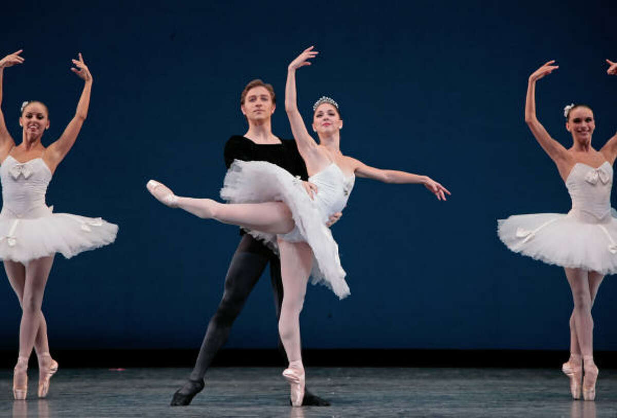 Houston Ballet's Classical Modern program