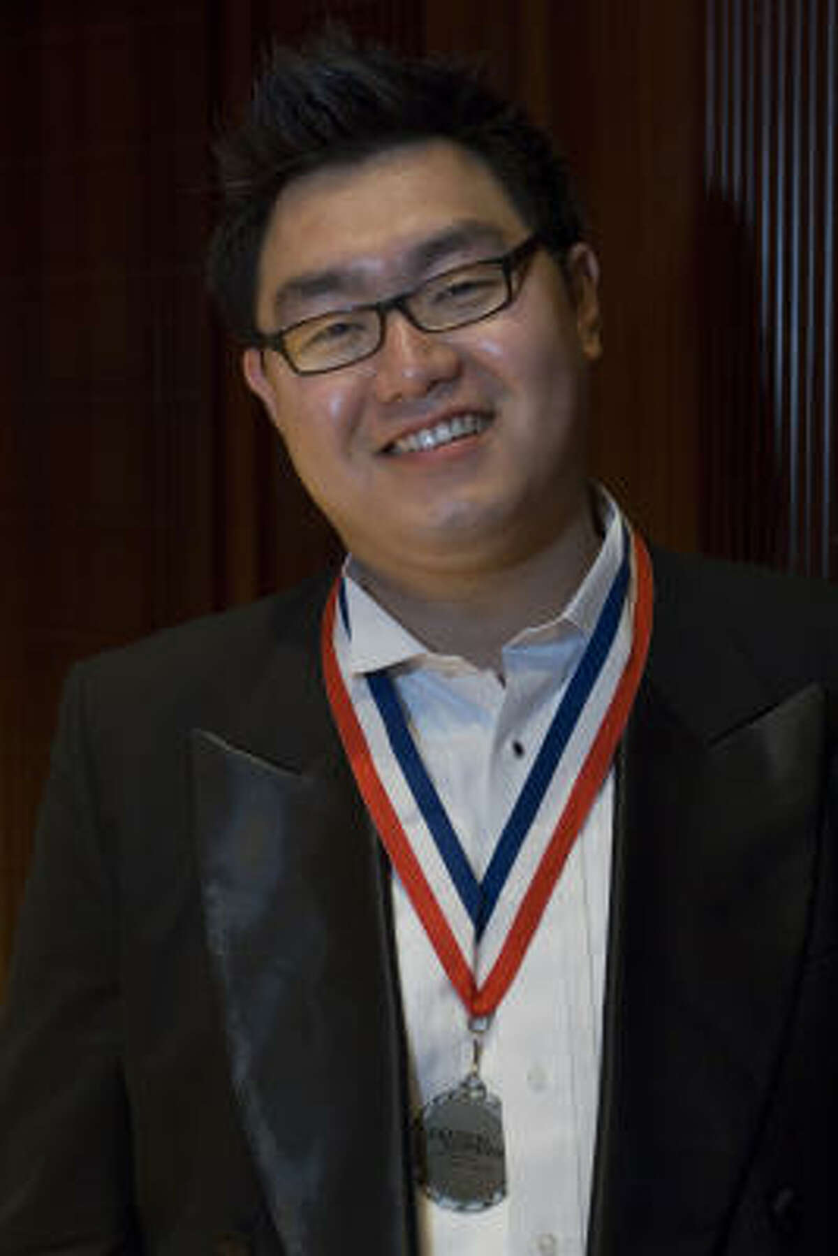 Kwan Yi, winner of the 2007 Ima Hogg Young Artist Competition, will perform with the Houston Symphony Sunday.