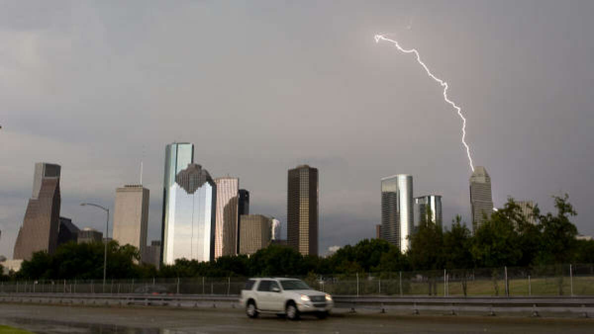 Houston One Of Worlds Most Active Lightning Hot Spots 