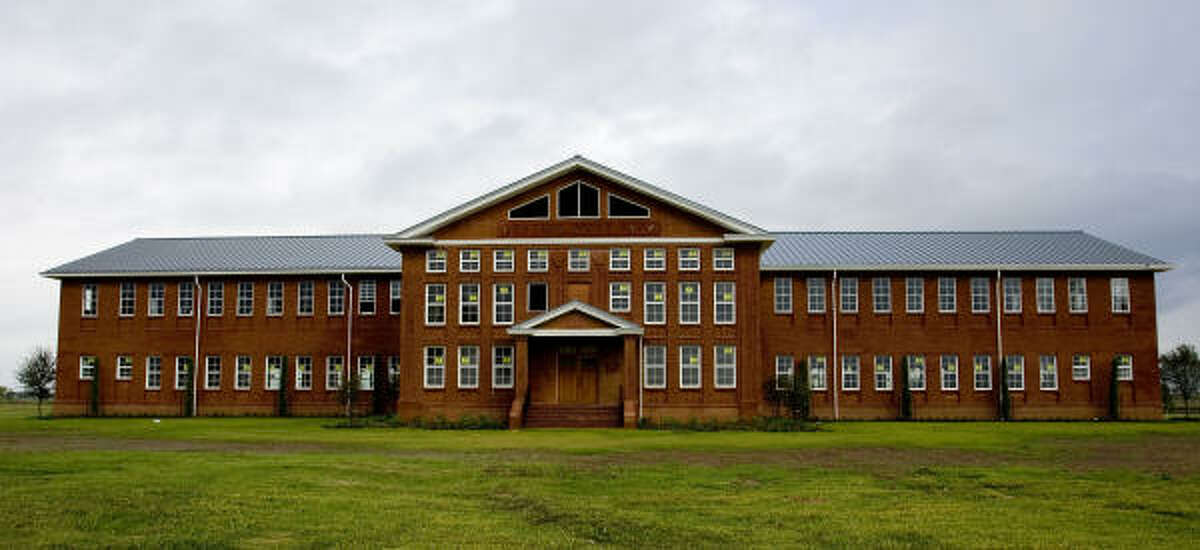 Old prison now a homey Sugar Land landmark