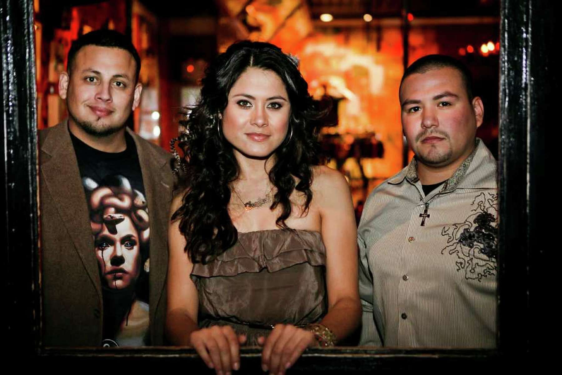 'From Beyond' explores new frontiers on mun2
