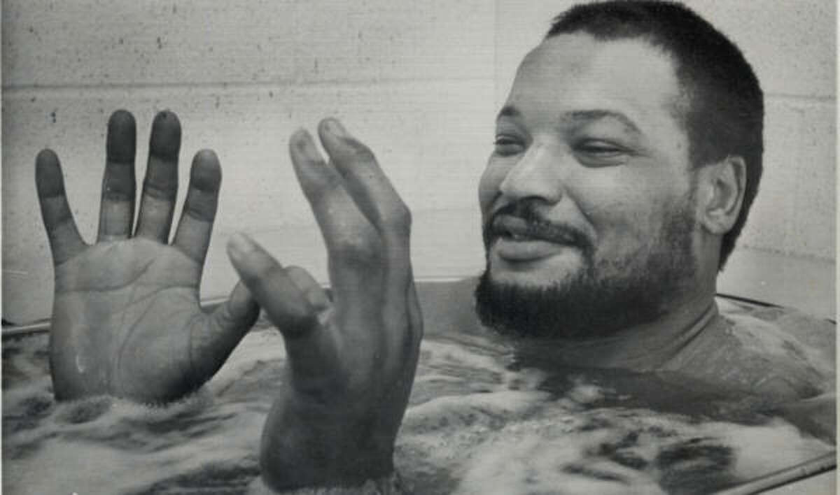 ERNIE HOLMES 19482008