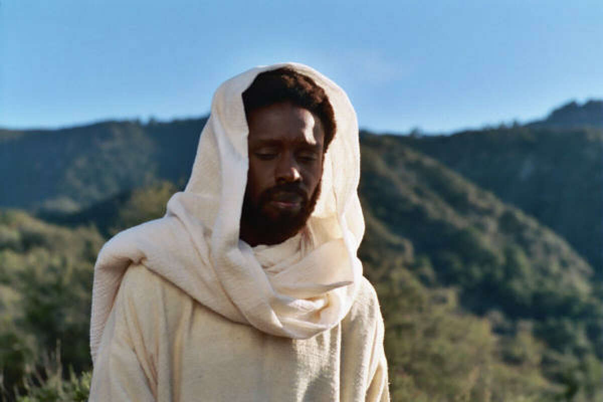 New movie on Jesus breaks the color barrier
