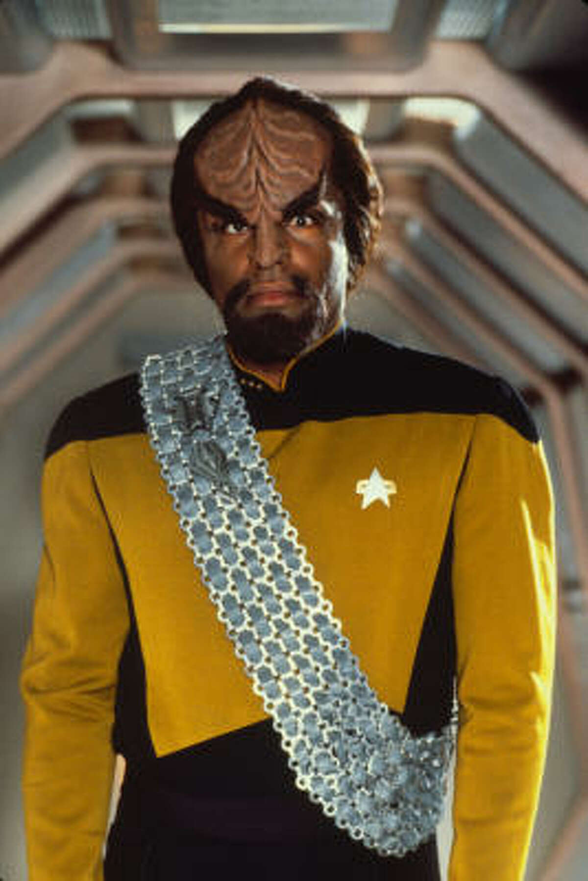 Michael Dorn in full Klingon regalia in the film Star Trek: Generations.