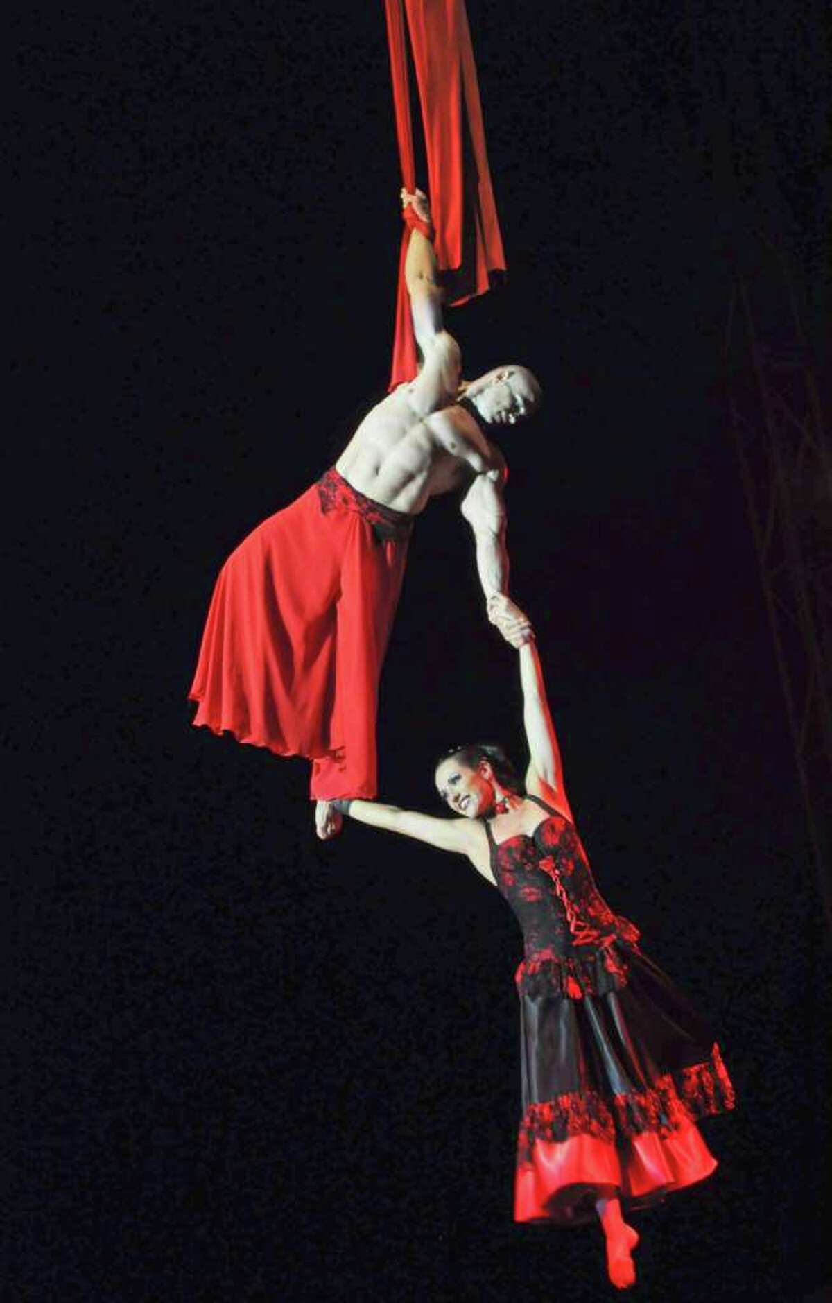 Havana is hosting the 10th International Festival of Circus "Circuba" from August 8 to 14, 2011, drawing more than 100 circus artists from 14 countries. Here, Priscila and Richard from the Brazilian UNICIRCO company perform on August 11.