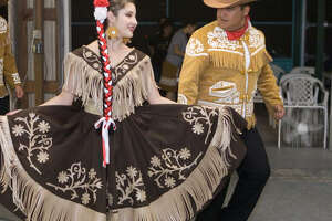 Mixteco Ballet Folklorico takes win