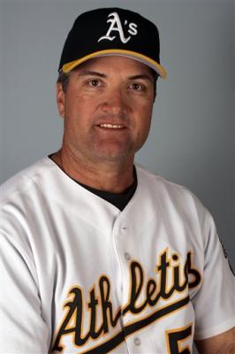 Athletics to name Bob Geren as manager
