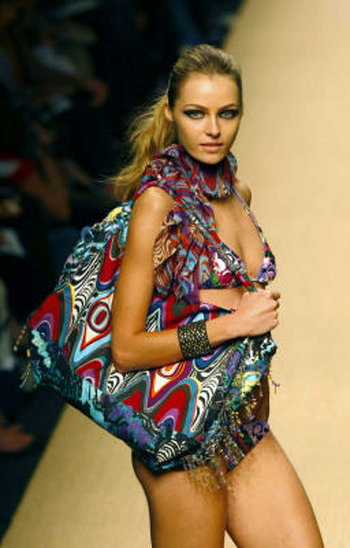 Miss Bikini fashions