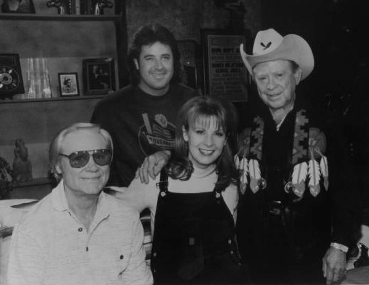 Country legend George Jones dies at 81