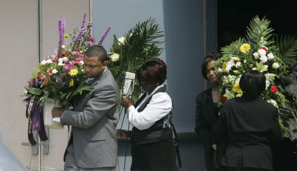 Darryl Stingley laid to rest