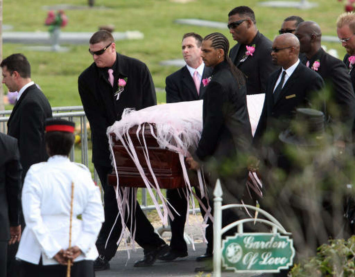 THE FUNERAL OF ANNA NICOLE SMITH