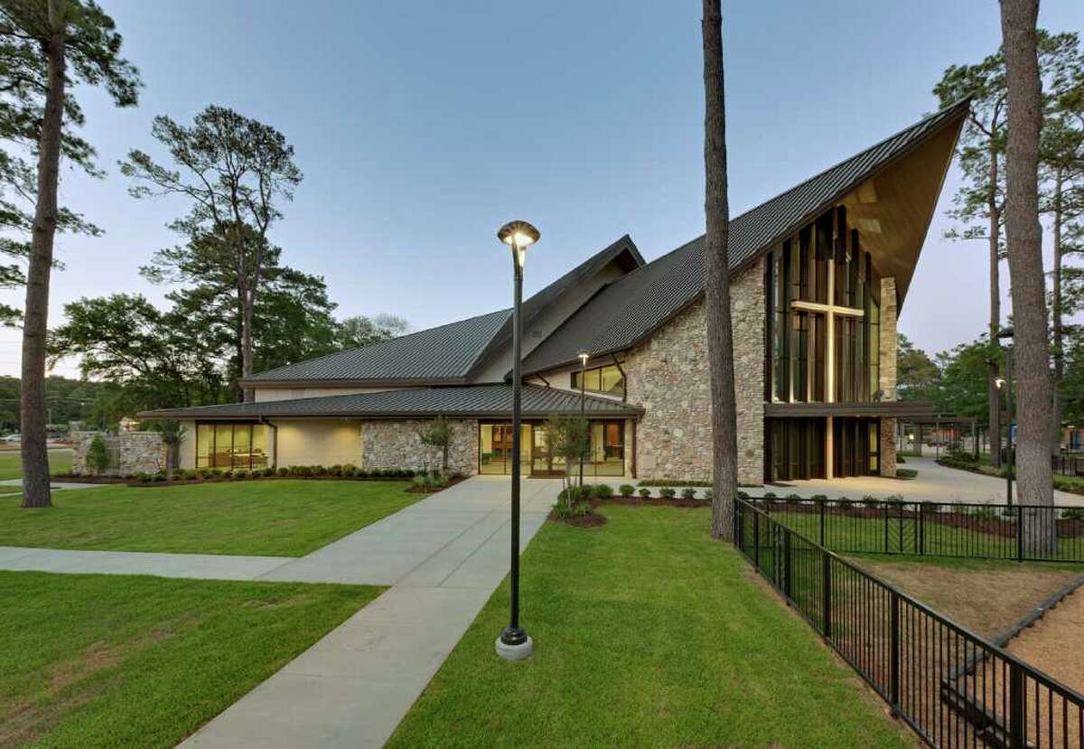 Located on a beautifully wooded site in Cypress, Texas, St. John Lutheran Church & School engaged the Worship Place Studio of Ziegler Cooper Architects to develop a master plan for their 20-acre campus. Phase I of the master plan includes a 25,000 square foot, 800-1000 seat sanctuary. The sanctuary design accommodates both a traditional service with choir and a praise team service. The room has dual sound systems to meet the differing needs of praise team location on the chancel and the choir location on the floor of the nave behind the congregation. Support spaces include an extensive commons, meeting rooms and nursery. Later phases of the plan will include an expansion of the current early childhood care program, administrative renovation, new classrooms for adult Bible study, renovation to the historic chapel and a new facility for youth and elementary age children. The total square footage for the plan upon completion is 110,000 square feet. The Sanctuary was dedicated on Palm Sunday Services 2011.