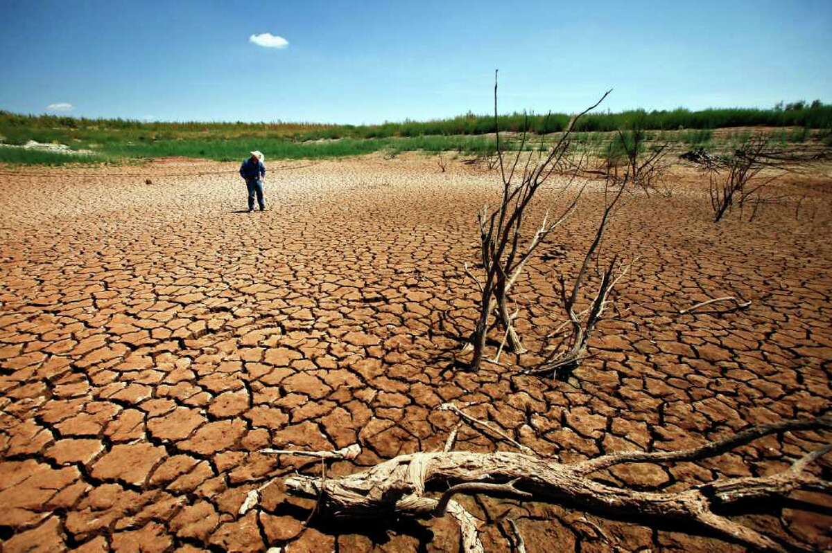 Drought threatens West Texas town's existence