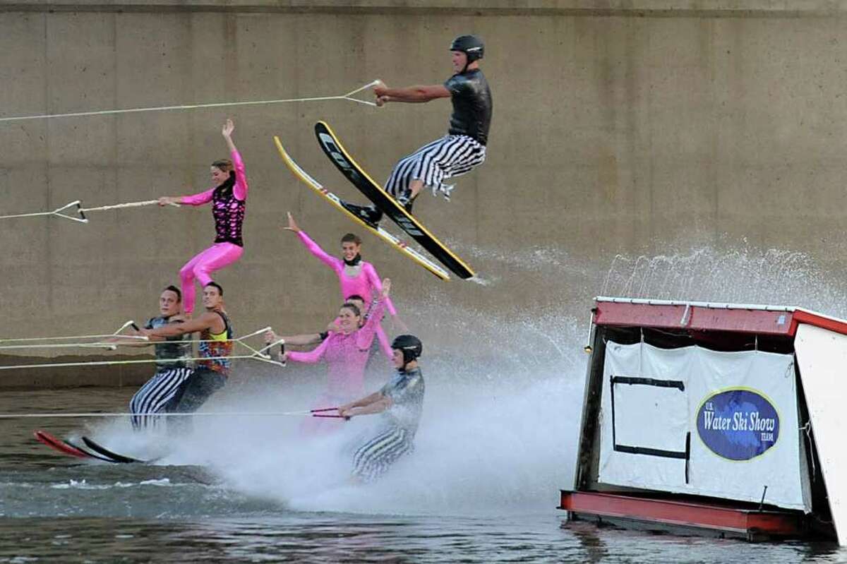 Photos U.S. Water Ski Show Team