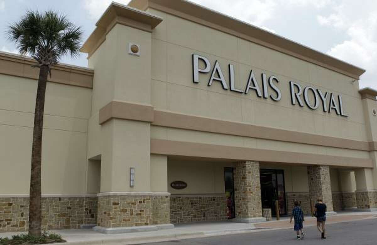 Palais Royal stores, including this one at the Northline Mall, specialize in name brands. Robin Murchison, an analyst at Suntrust Robinson Humphrey, said Palais Royal's parent, Stage Stores, doesn't always get the positive attention it deserves.