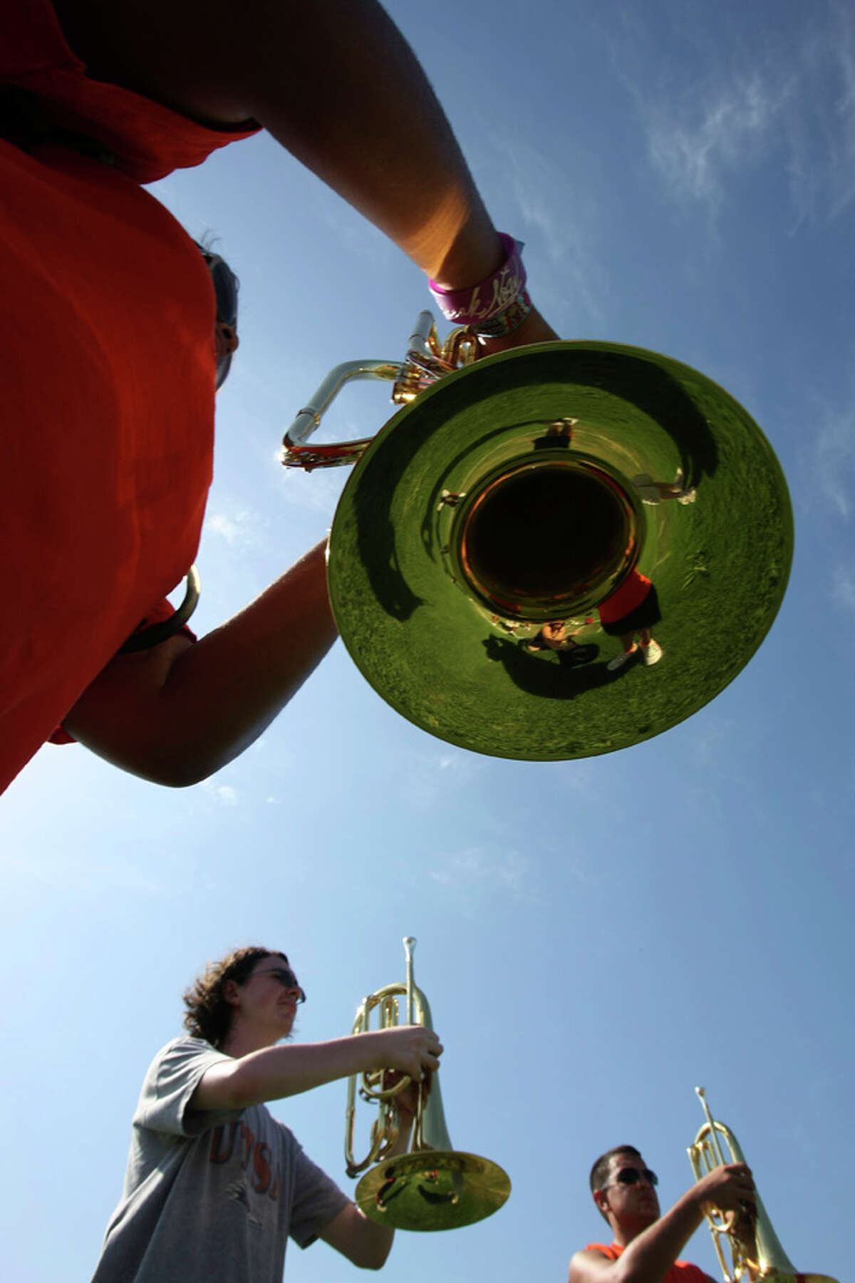 Utsa Band - fbunzu9