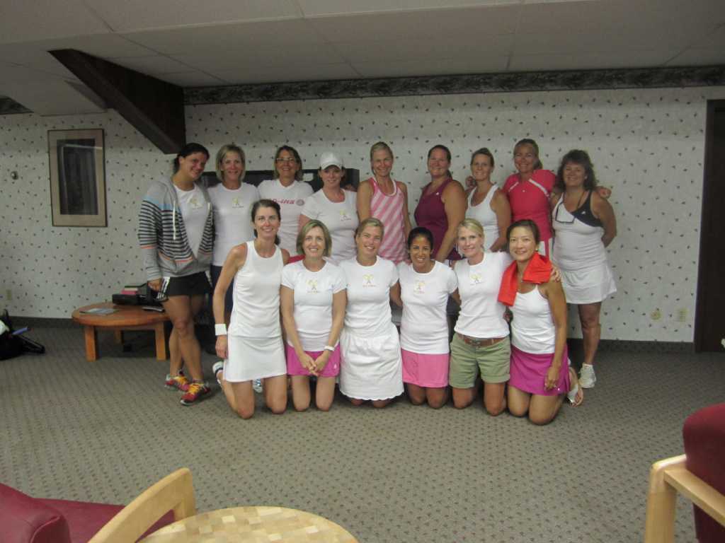 Kings Highway club in Darien offering tennis programs for adults and