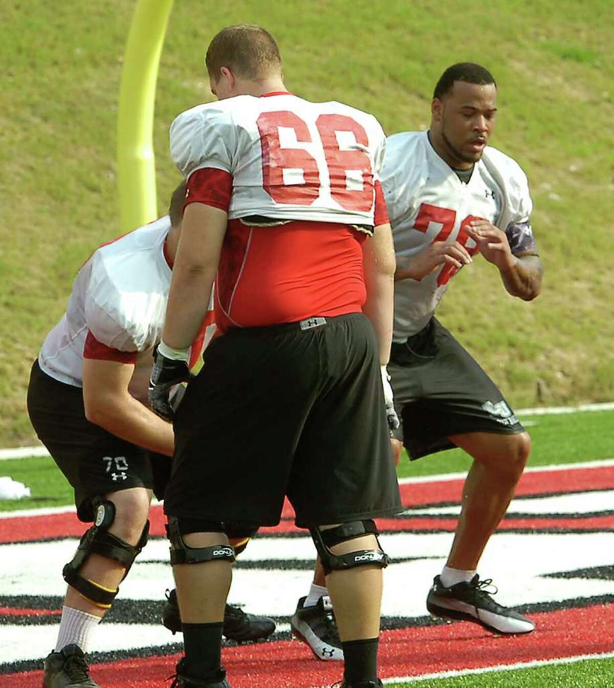 Oden practices Friday, will be in pads Monday