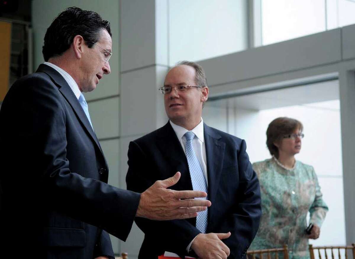 UBS to stay in Stamford for another 5 years